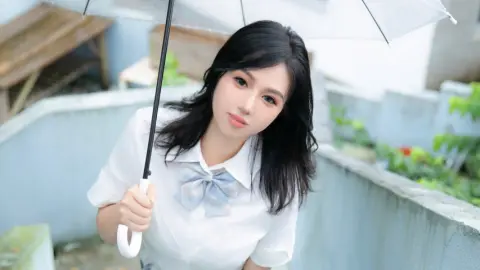 麻江暴雨4人被困